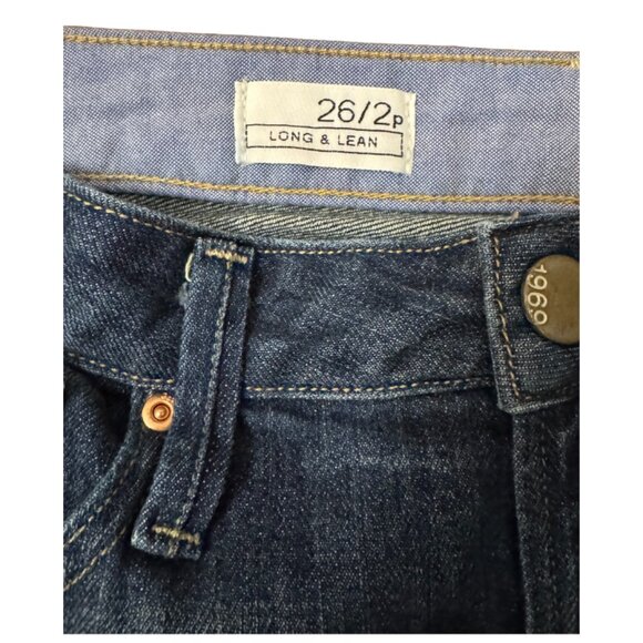 GAP #573951 Long & Lean Medium Tint Jeans Size 2 Petite EUC - Picture 3 of 4
